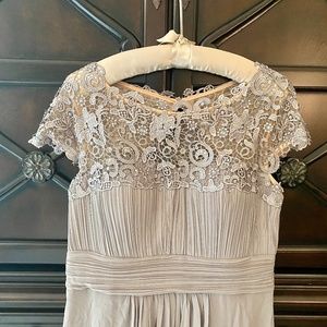 Gorgeous *tags still on* gray gown